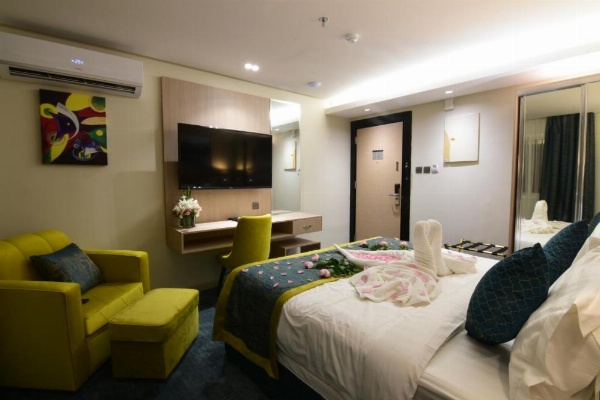Touq Balad image 140