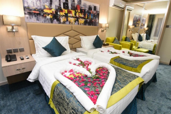 Touq Balad image 205