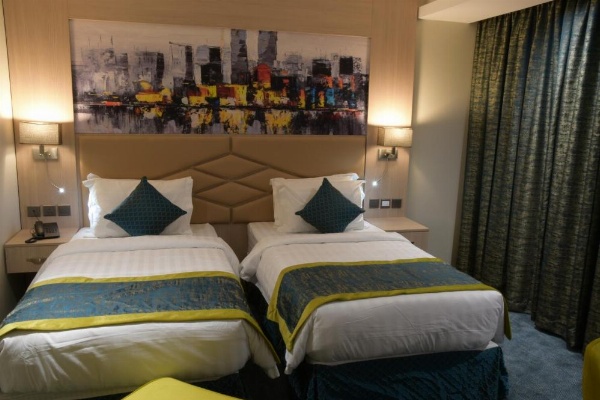 Touq Balad image 237